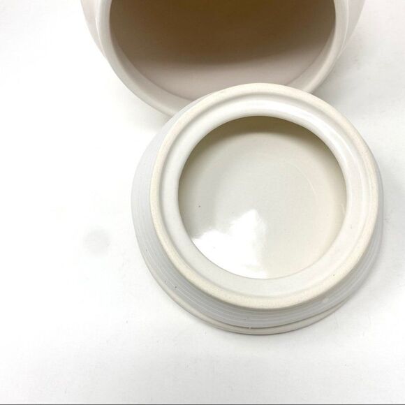 Rae Dunn Santa Cookie Jar Christmas Holiday RARE Gift Cooking Bake Her Him Snack - Picture 11 of 12